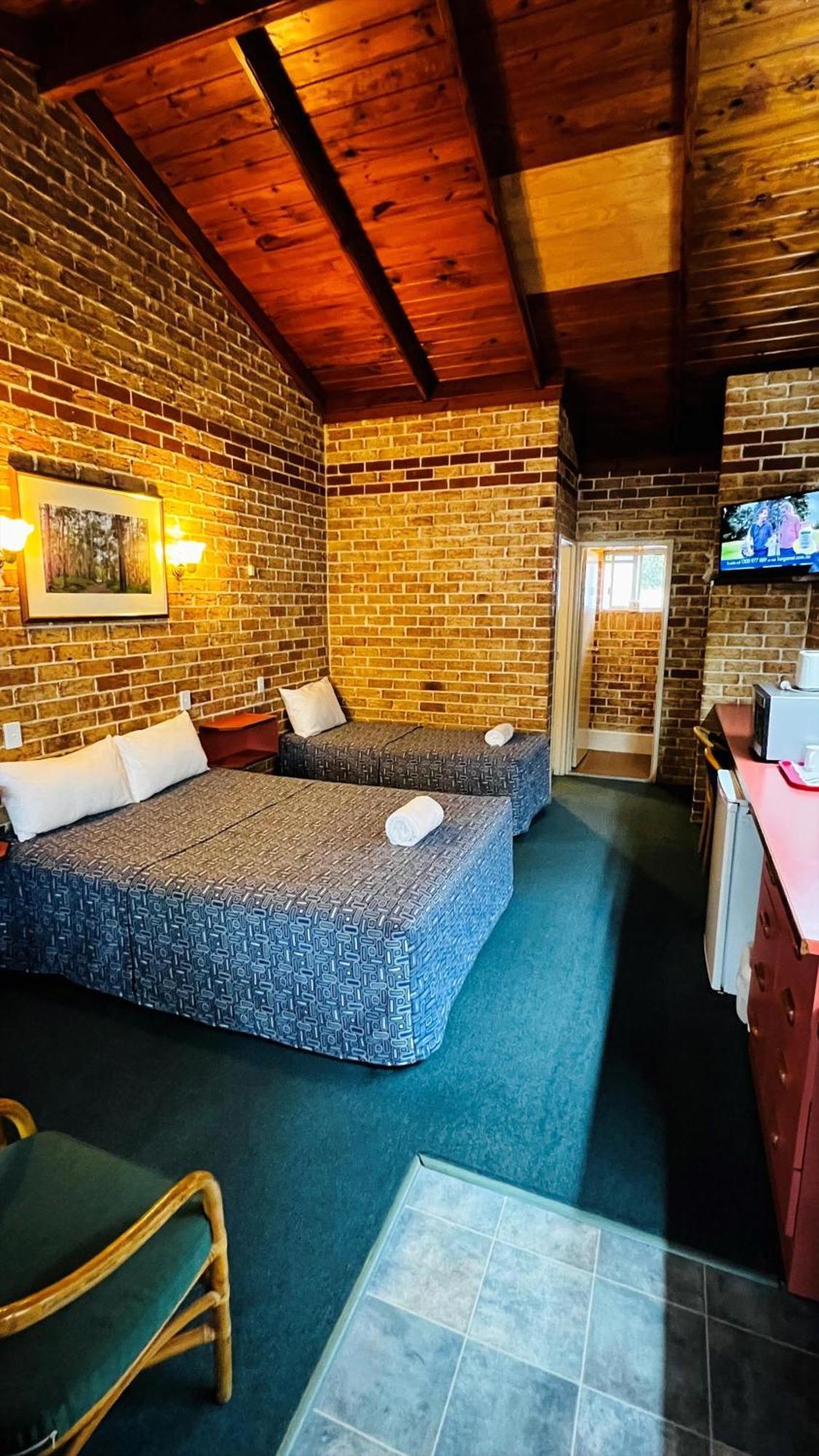 Beenleigh Village Motel Exterior photo